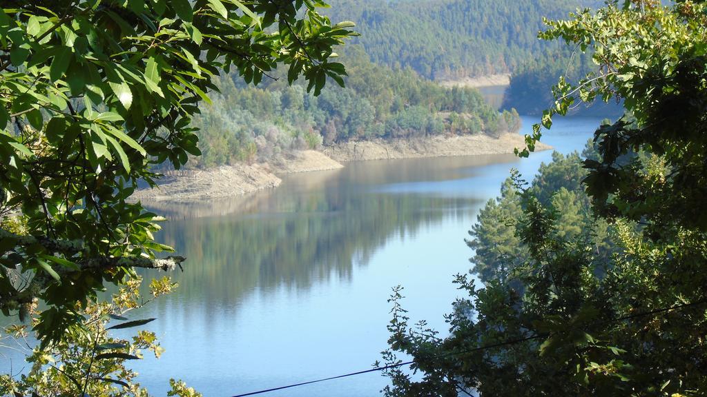 Star Gazing Luxury Yurt With River Views, Off Grid Eco Living Vale do Barco Екстериор снимка